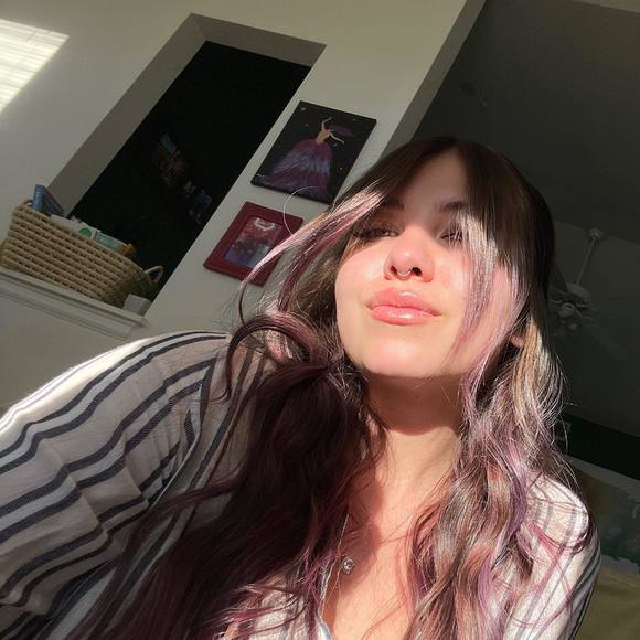 desnicolee9